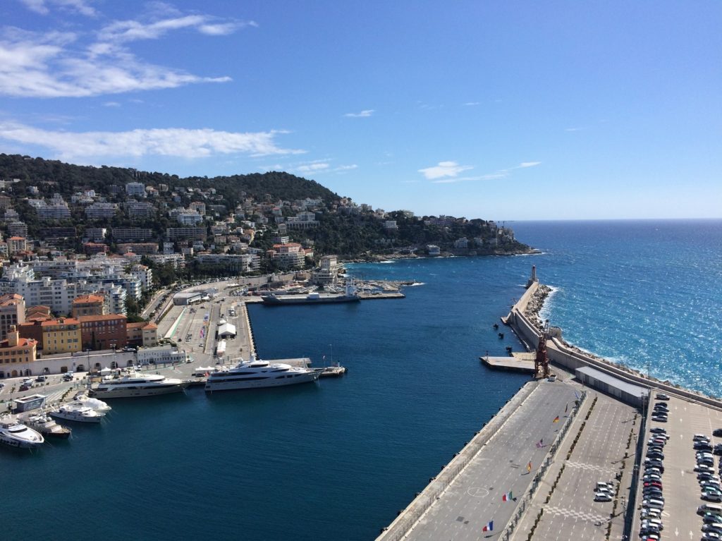 Entrée du port à Nice