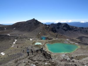 Randonnée à travers le parc du Tongariro