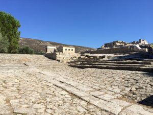 Palais de Knossos : entre histoire et reconstitution