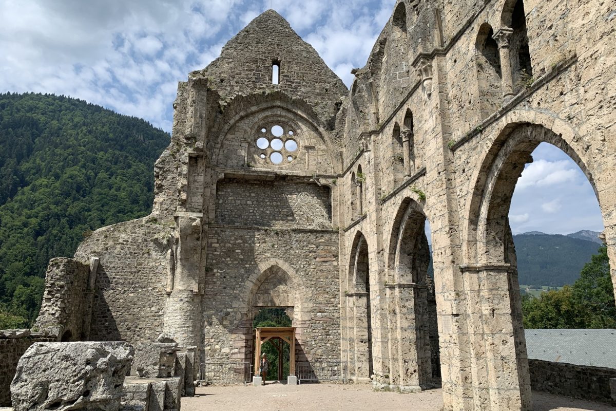 Abbaye d’Aulps : la vie des moines au Moyen-Âge