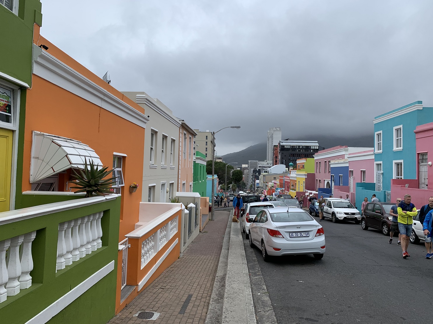 Vue sur Wale Street à Bo-Kaap par temps nuageux