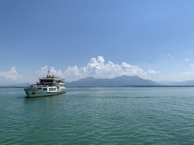 Bateau sur le lac de Chiemsee