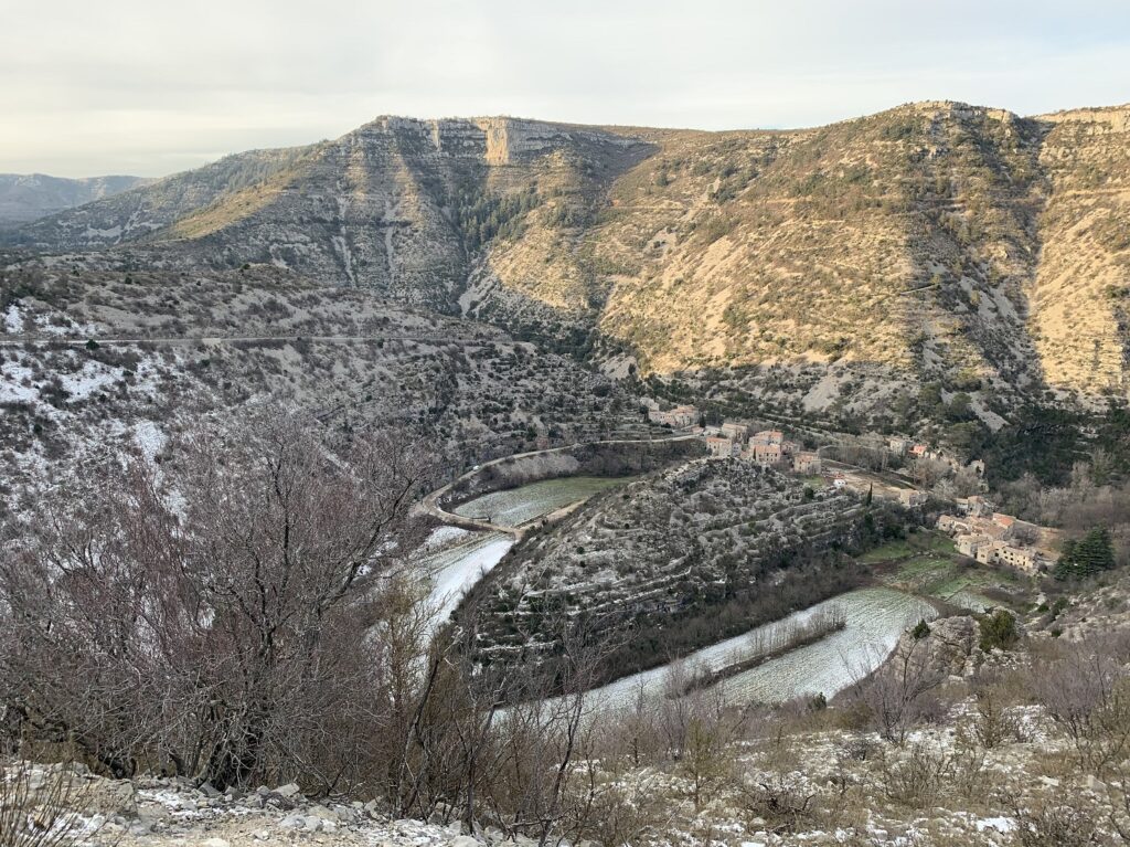 Vue depuis le belvédère de la Baume Auriol