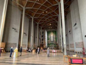 La nef de la nouvelle cathédrale