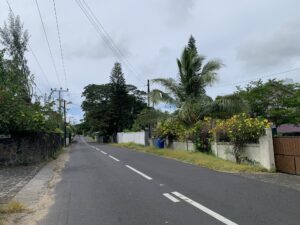 Une route sur l'île Maurice