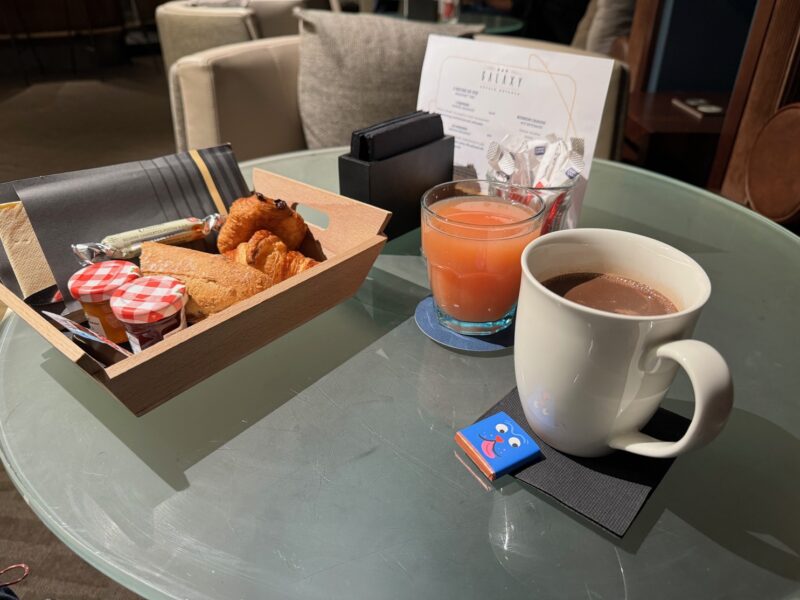 Petit-déjeuner au Sheraton de Roissy