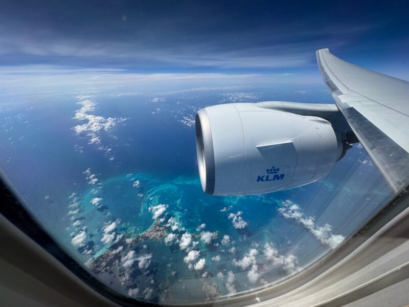 Le survol de l'archipel des Bermudes, lors de mon vol entre Amsterdam et Panama City avec KLM (en mai 2025)