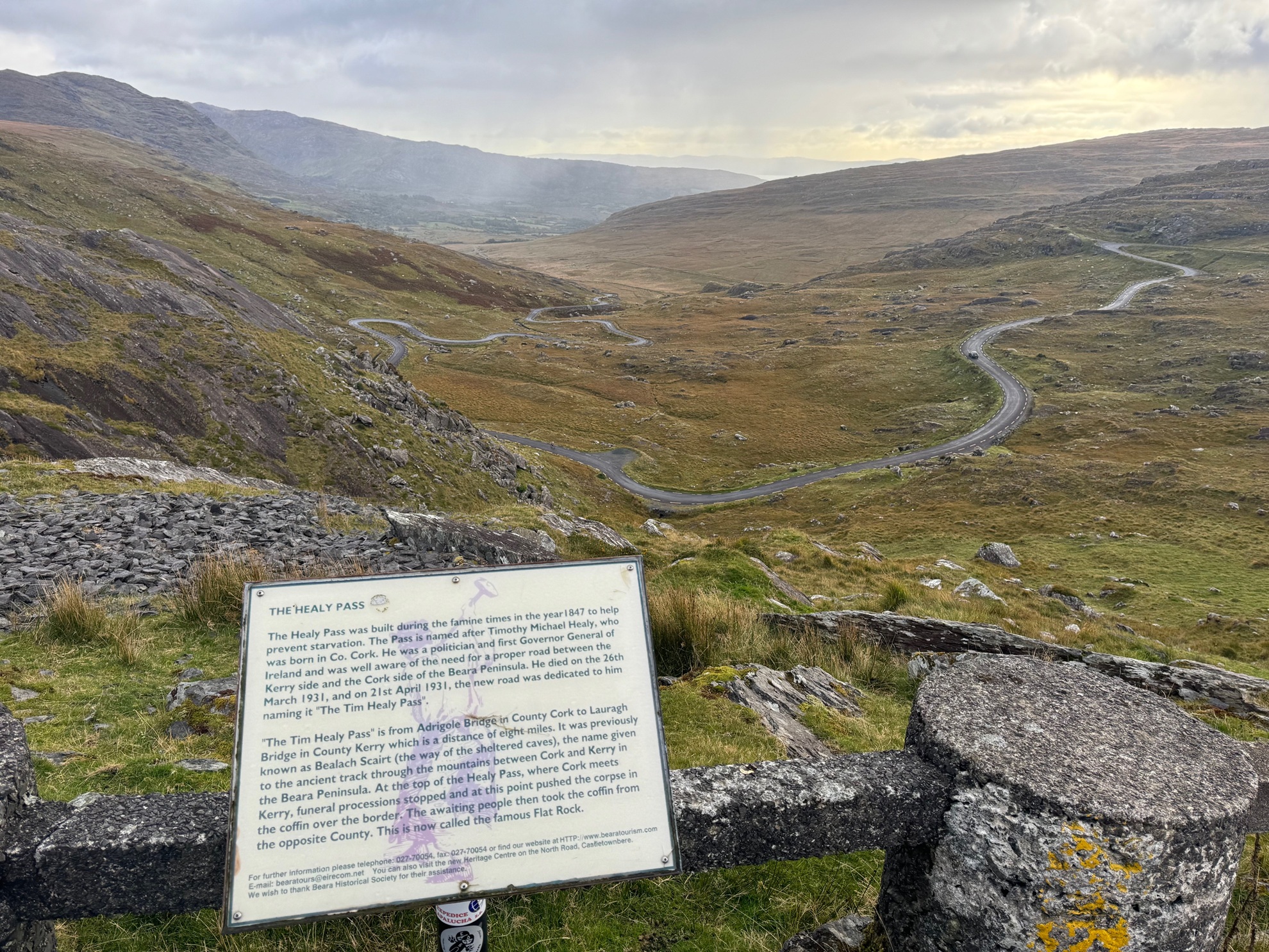 Vue sur les lacets de la route du Healy Pass, vers le sud