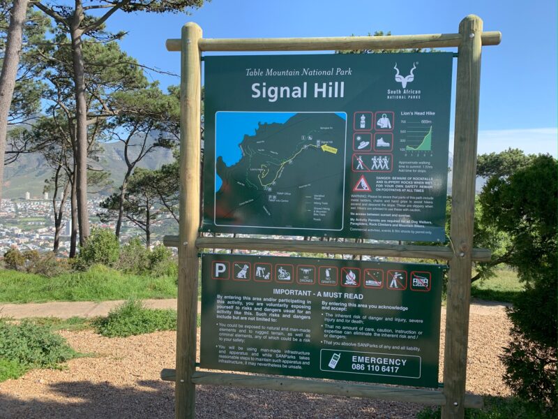 Le panneau à l'entrée de Signal Hill