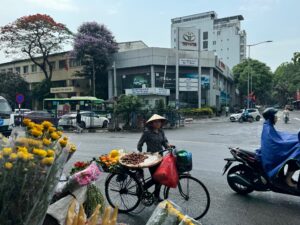Les marchés de Hanoï : le bric-à-brac des échoppes