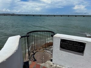 Vue sur la route Cinta Costera III, depuis Casco Viejo près de la Plaza de Francia à Panama