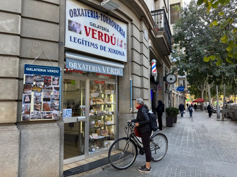 Testée et approuvée : l'Orxateria Verdú est l'une des meilleures adresses de Barcelone où acheter du torró artisanal à l'approche de Noël