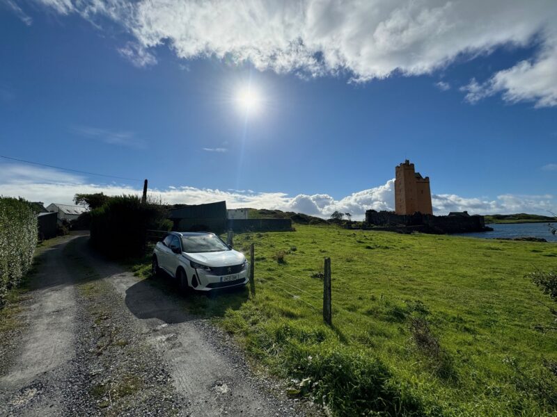 Arrêt improvisé au niveau du Kilcoe Castle, l'un des plus célèbres châteaux médiévaux en Irlande du sud