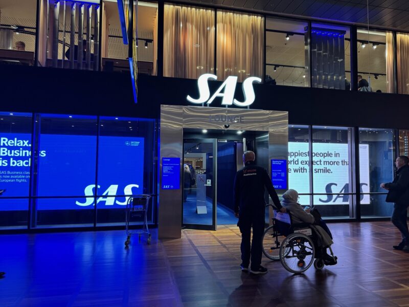 L'entrée du salon SAS (Scandinavian Airlines) à l'aéroport de Copenhague