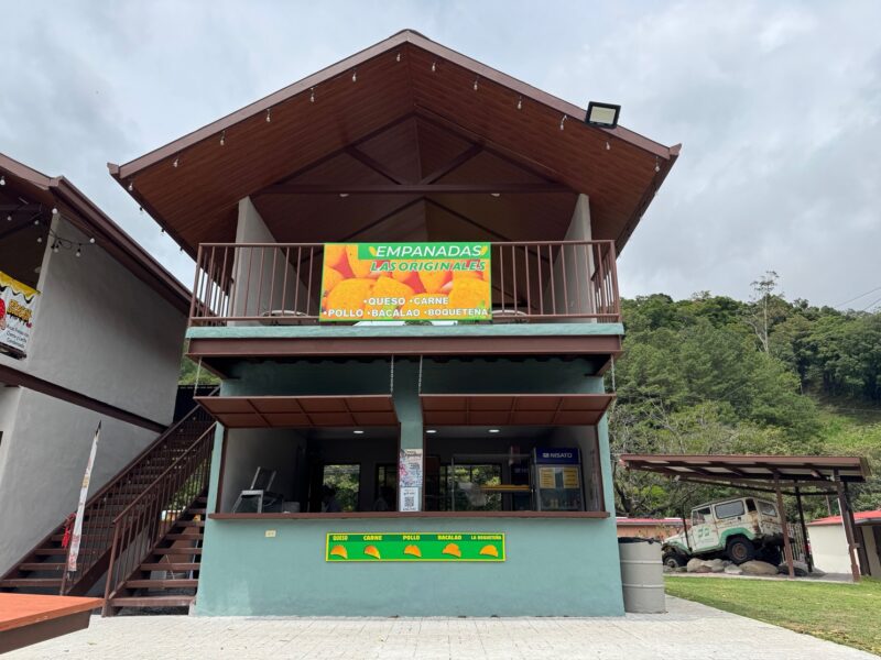 Un stand d'empanadas à la Feria de las Flores y del Café de Bajo Boquete (Panama)