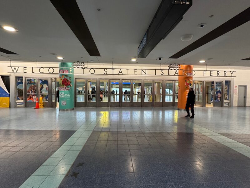 L'entrée du terminal des ferrys, sur Staten Island, pour retourner vers Manhattan