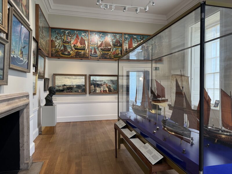 L'intérieur d'une salle d'exposition à la Queen's House, un musée gratuit à Londres dans le quartier de Greenwich