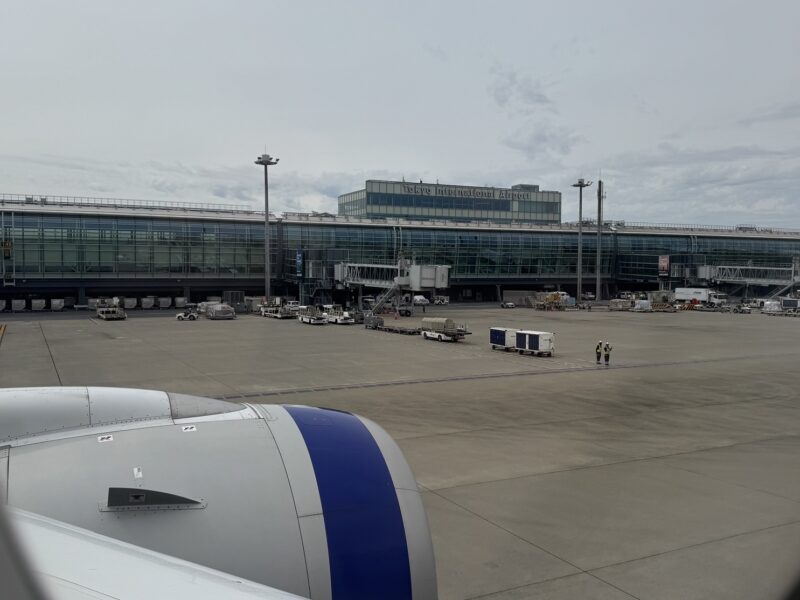 Dernier virage avant notre arrivée au point de stationnement à l'aéroport de Tokyo-Haneda, après 12h10 de vol