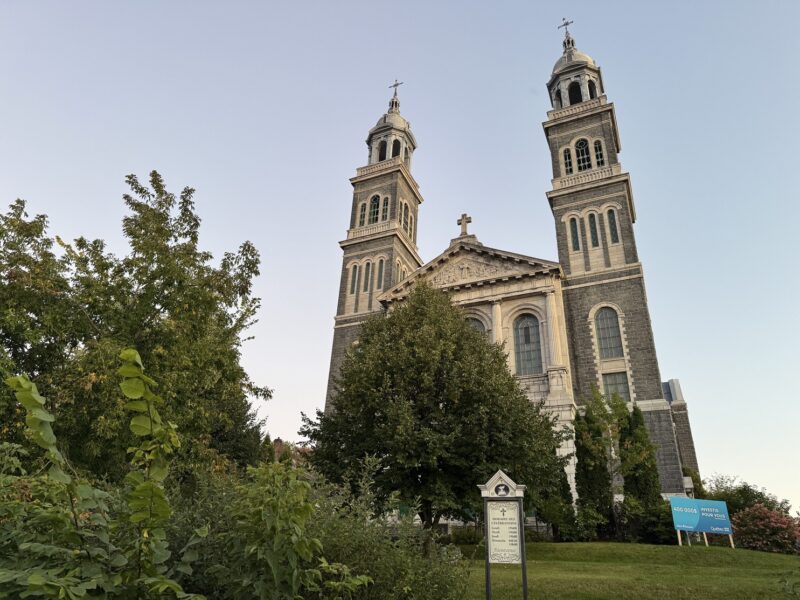 La cathédrale Saint-François-Xavier à Chicoutimi (Québec)