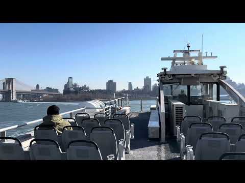 Croisière sur l&#039;East River (Wall Street Pier 11) : Astoria Ferry Route 🛳️ [New York, États-Unis]